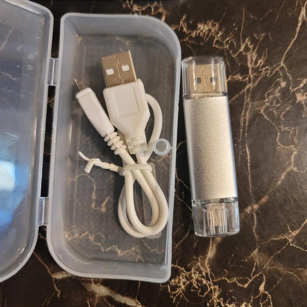 Photo stick for USB one end type B on the other